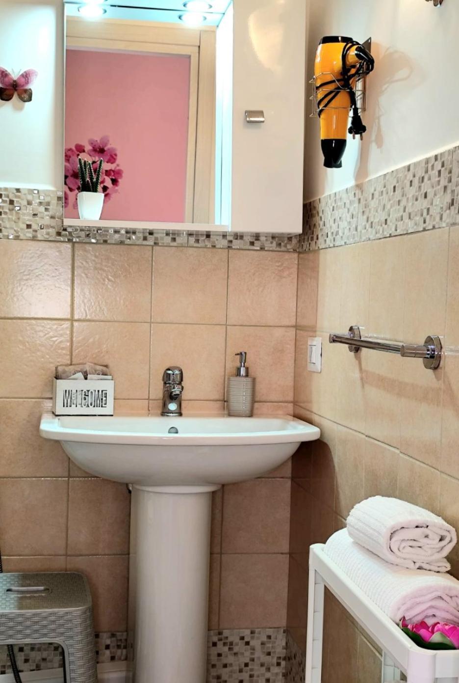 Bed And Breakfast Mamma Giuliana Rome Luaran gambar